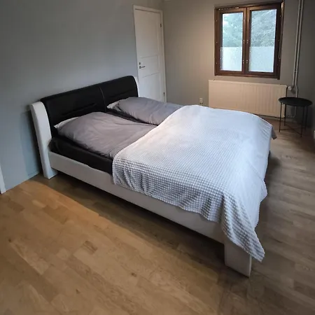 Borealis House 2 Loma-asunnot *