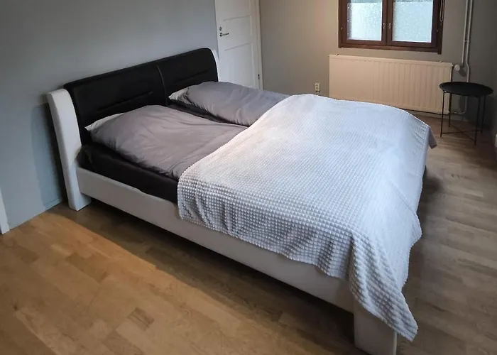 Borealis House 2 בית נופש *